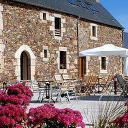 Domaine De Kermodest Hotell Quemper-Guézennec Exteriör bild